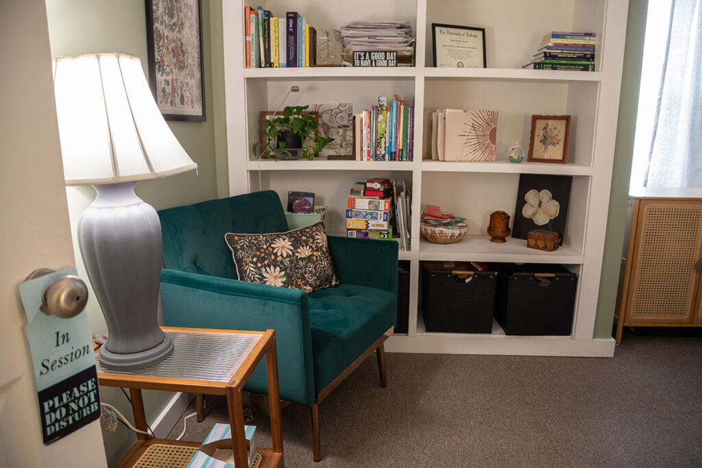 Magnolia Creek - Therapist Office